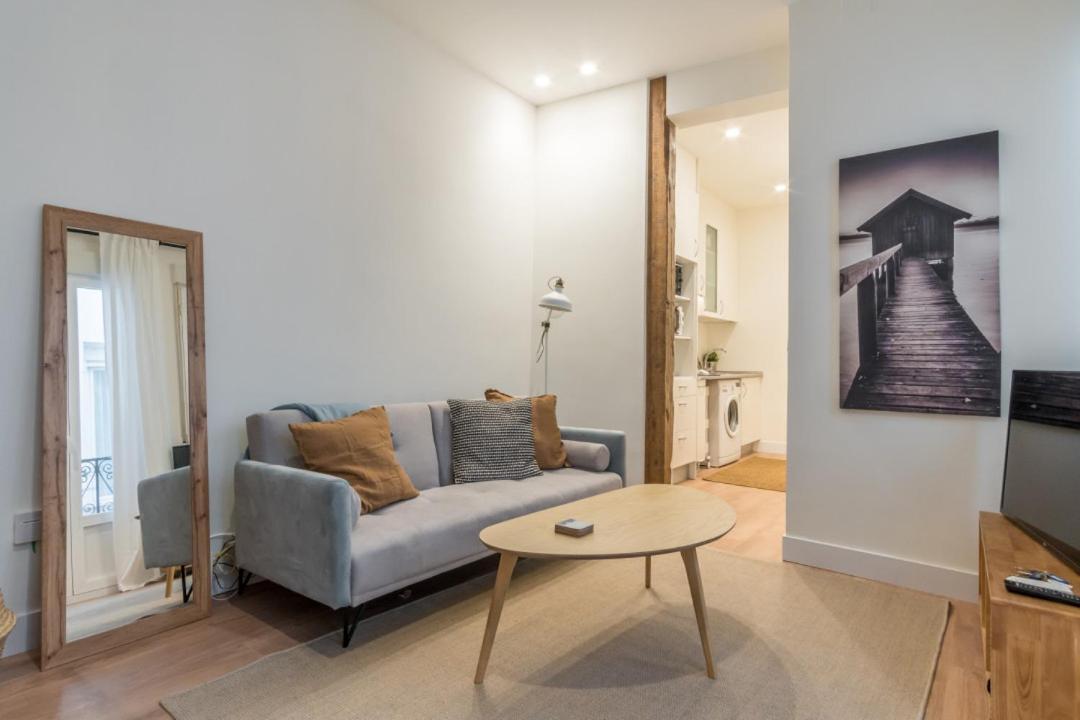 Апартаменты Cozy 1Bd 1Bth - Anton Martin Мадрид Экстерьер фото